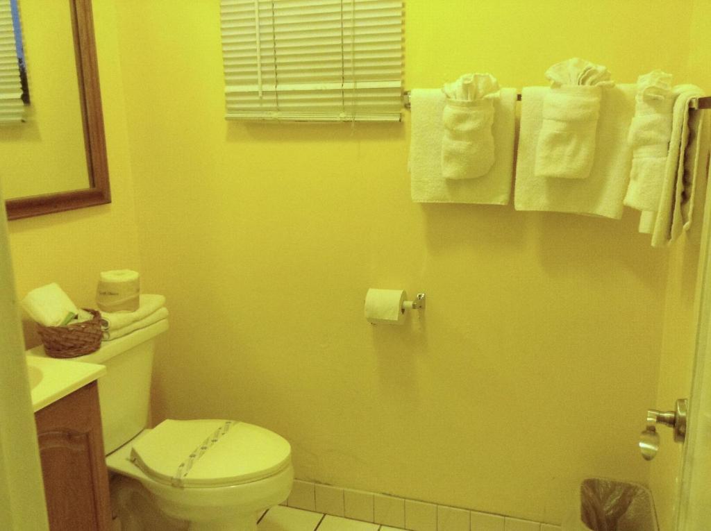 Oceanside Inn & Suites Rom bilde