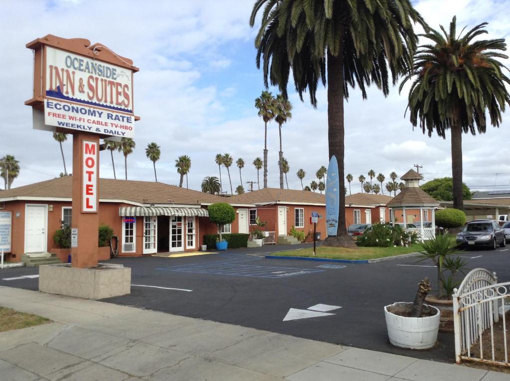 Oceanside Inn & Suites Eksteriør bilde