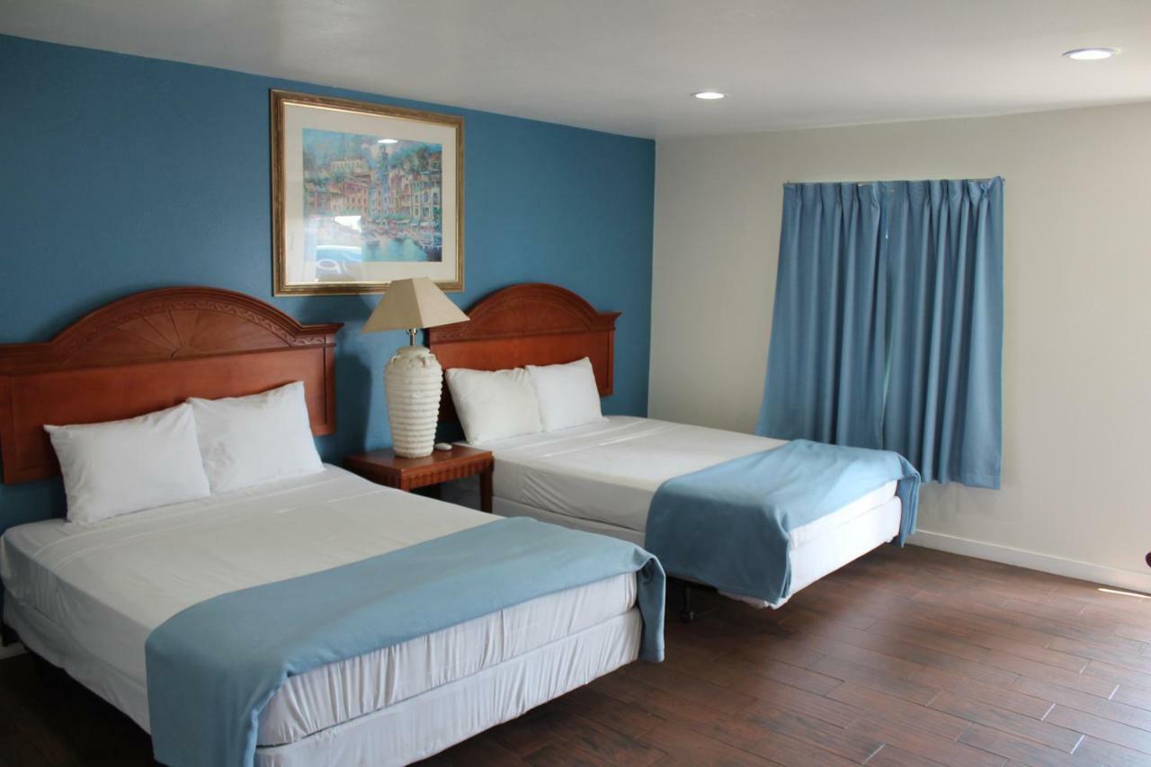 Oceanside Inn & Suites Eksteriør bilde