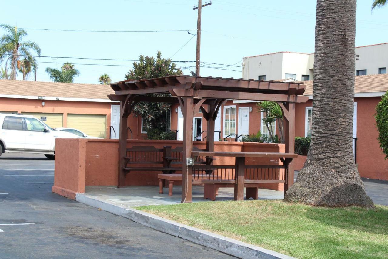 Oceanside Inn & Suites Eksteriør bilde