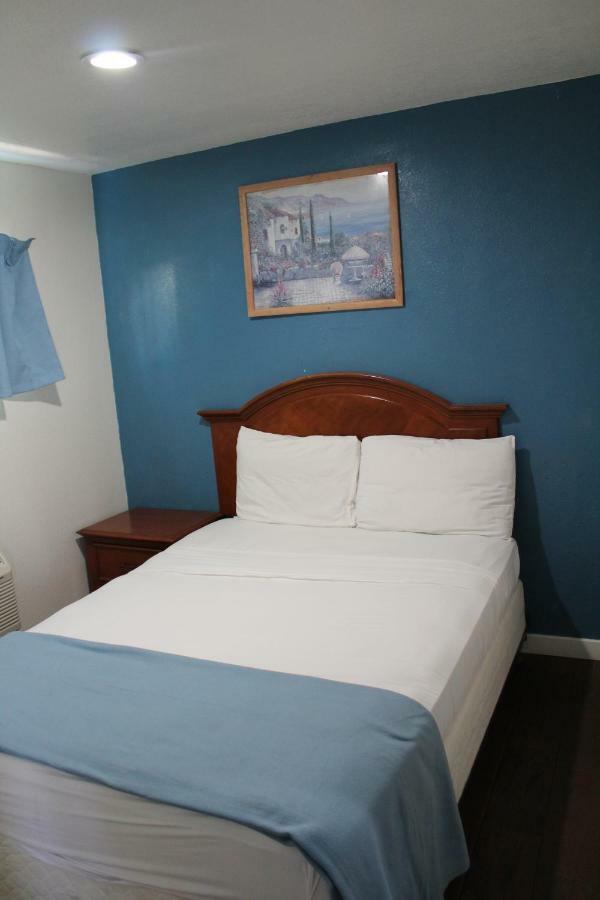 Oceanside Inn & Suites Eksteriør bilde
